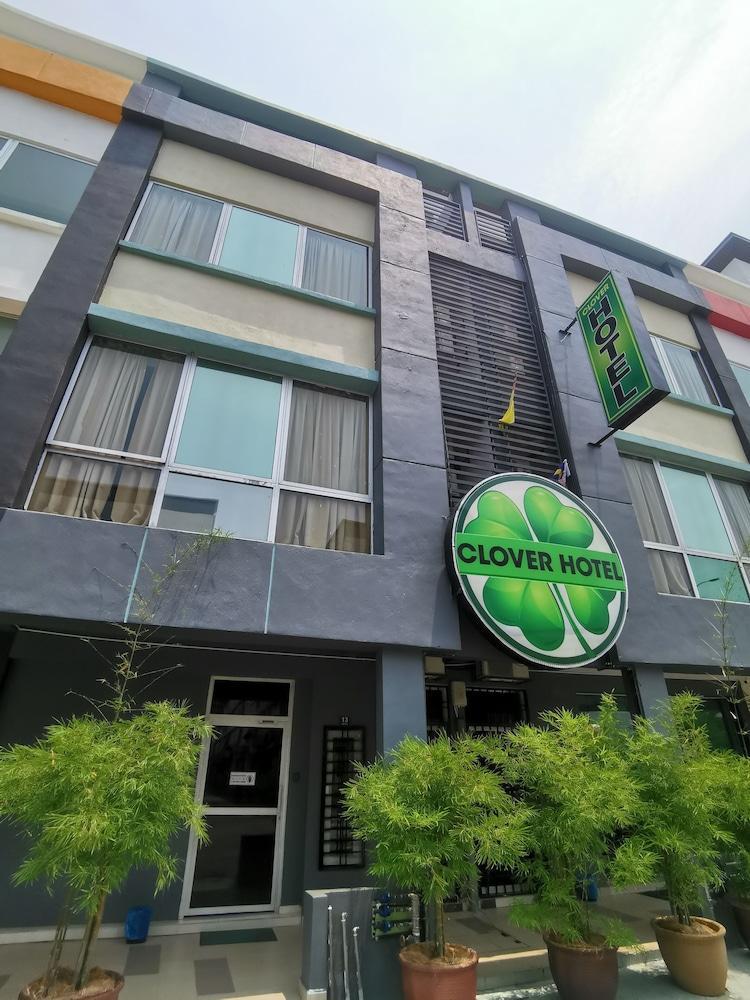 Clover Hotel Port Dickson Exterior foto